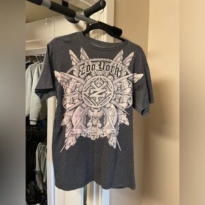 Men’s y2k vintage graphic tee